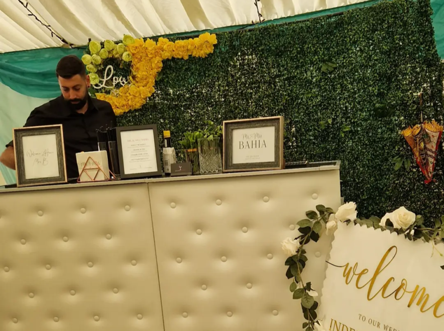 Wedding Bar